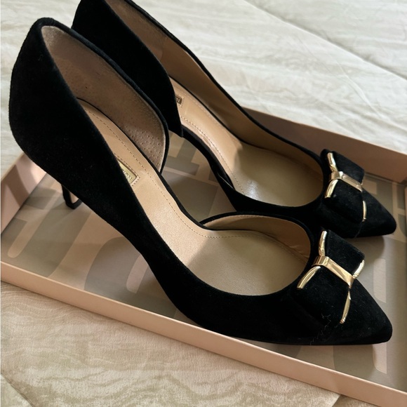 BCBG Bow Heels - Picture 3 of 7